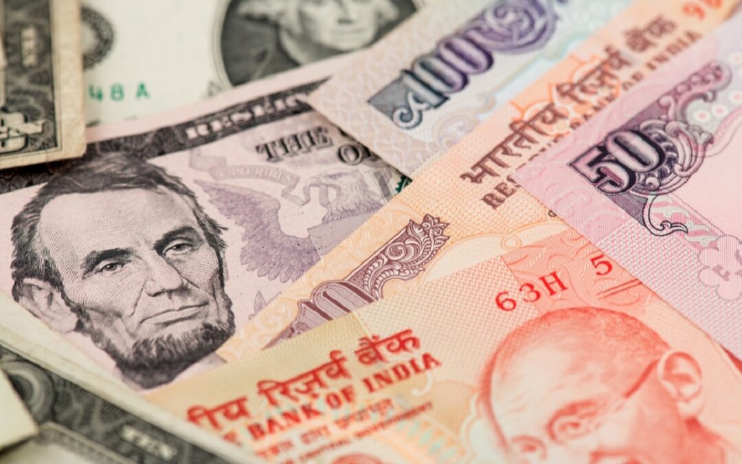 USD/INR gains traction despite thin trading
