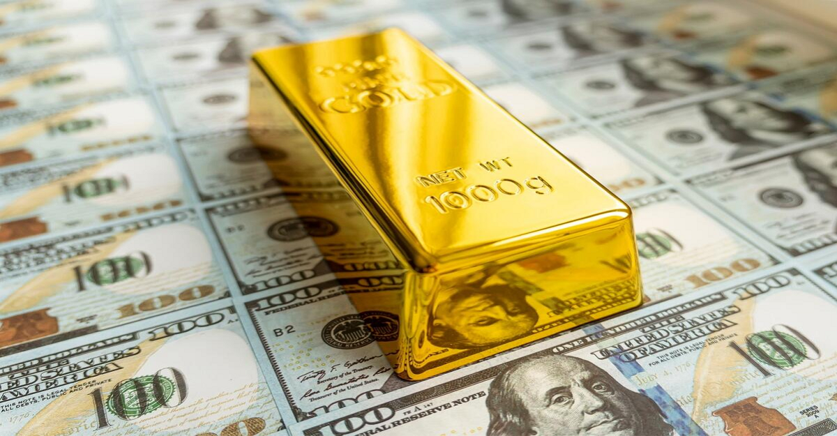 Gold Price Forecast: XAU/USD remains steady above $2,350 amid market caution