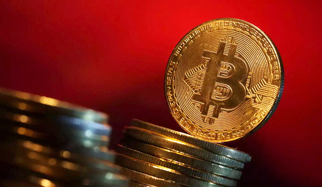 Bitcoin Fluctuates Below $70,000 Before Key Economic Data Release